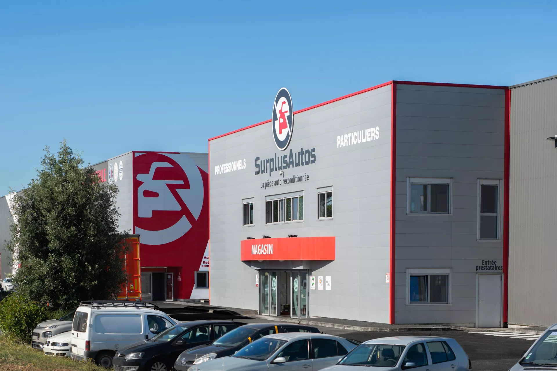 Extérieur Surplus Autos